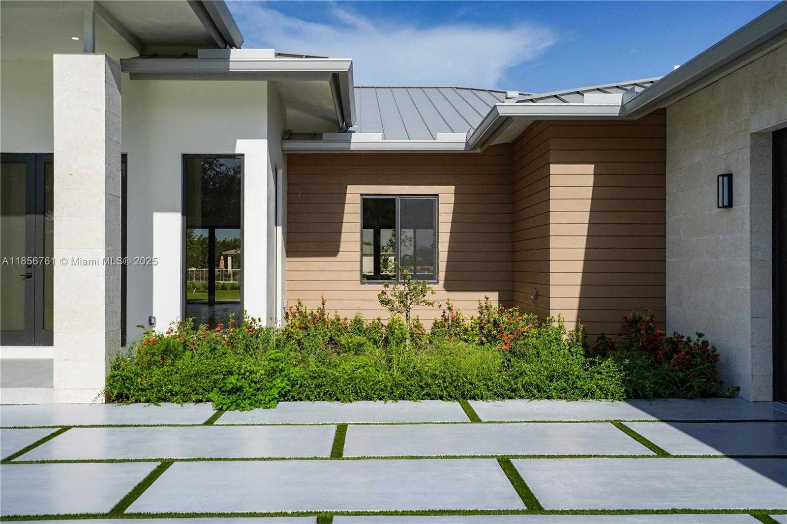 Small Image of 27510 SOUTH WEST 170TH AVE, Homestead Number 15