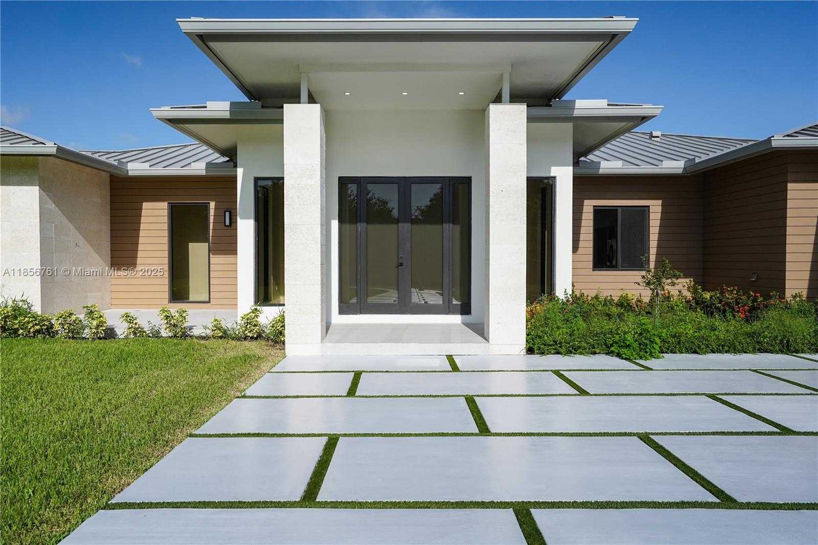 Small Image of 27510 SOUTH WEST 170TH AVE, Homestead Number 18