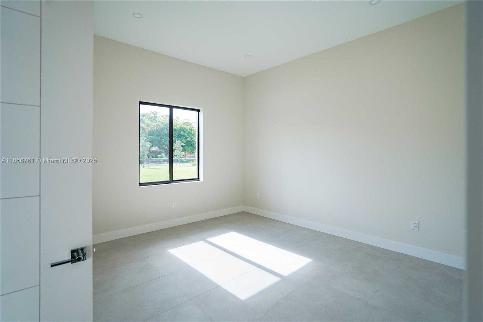 Small Image of 27510 SOUTH WEST 170TH AVE, Homestead Number 49