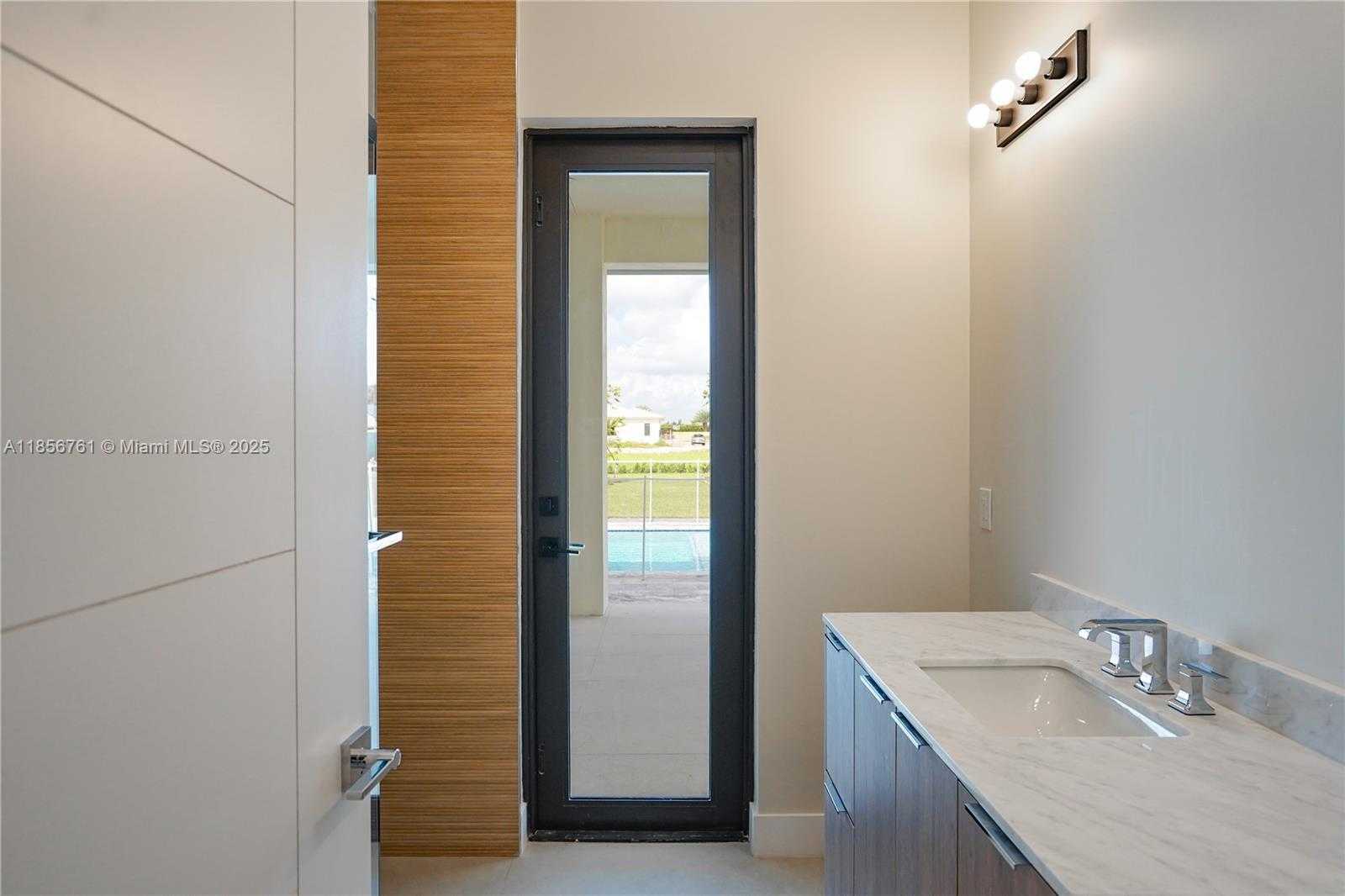 Small Image of 27510 SOUTH WEST 170TH AVE, Homestead Number 66