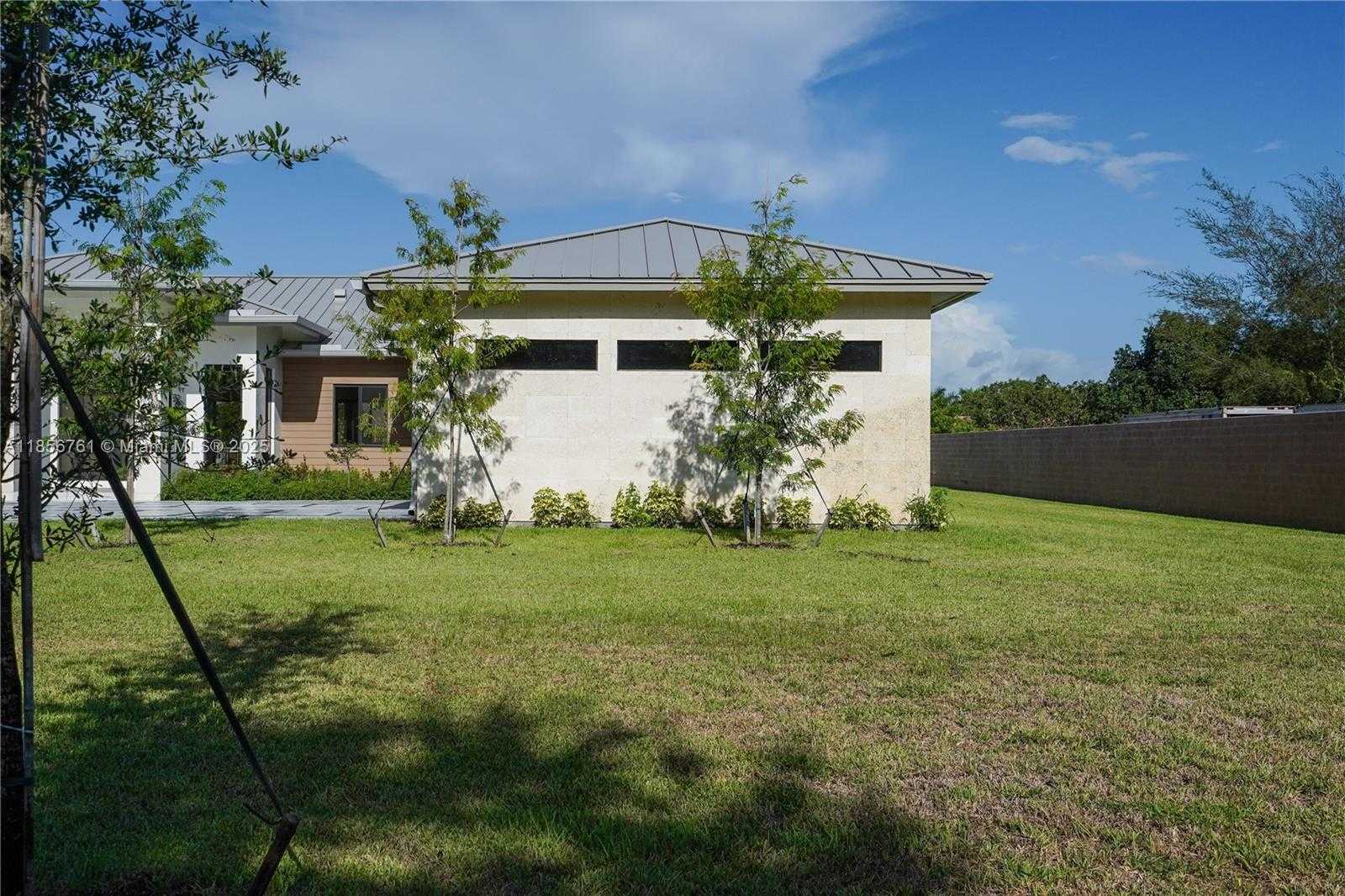 Small Image of 27510 SOUTH WEST 170TH AVE, Homestead Number 7