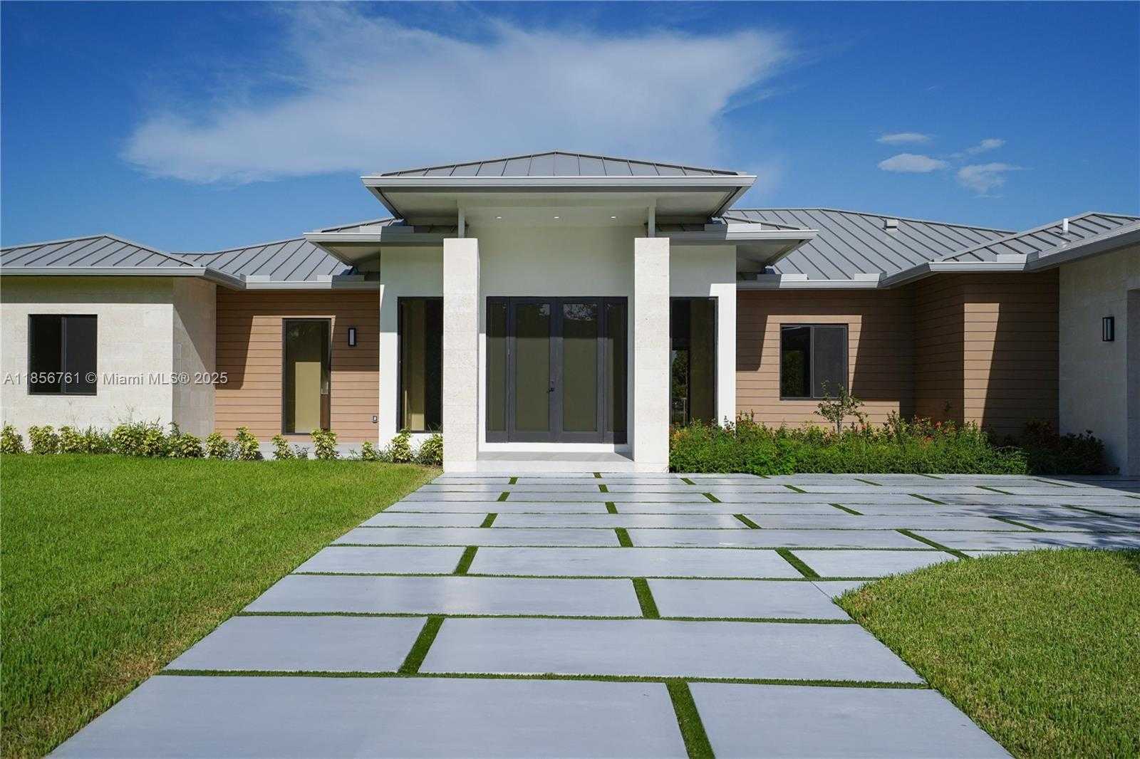 Small Image of 27510 SOUTH WEST 170TH AVE, Homestead Number 9