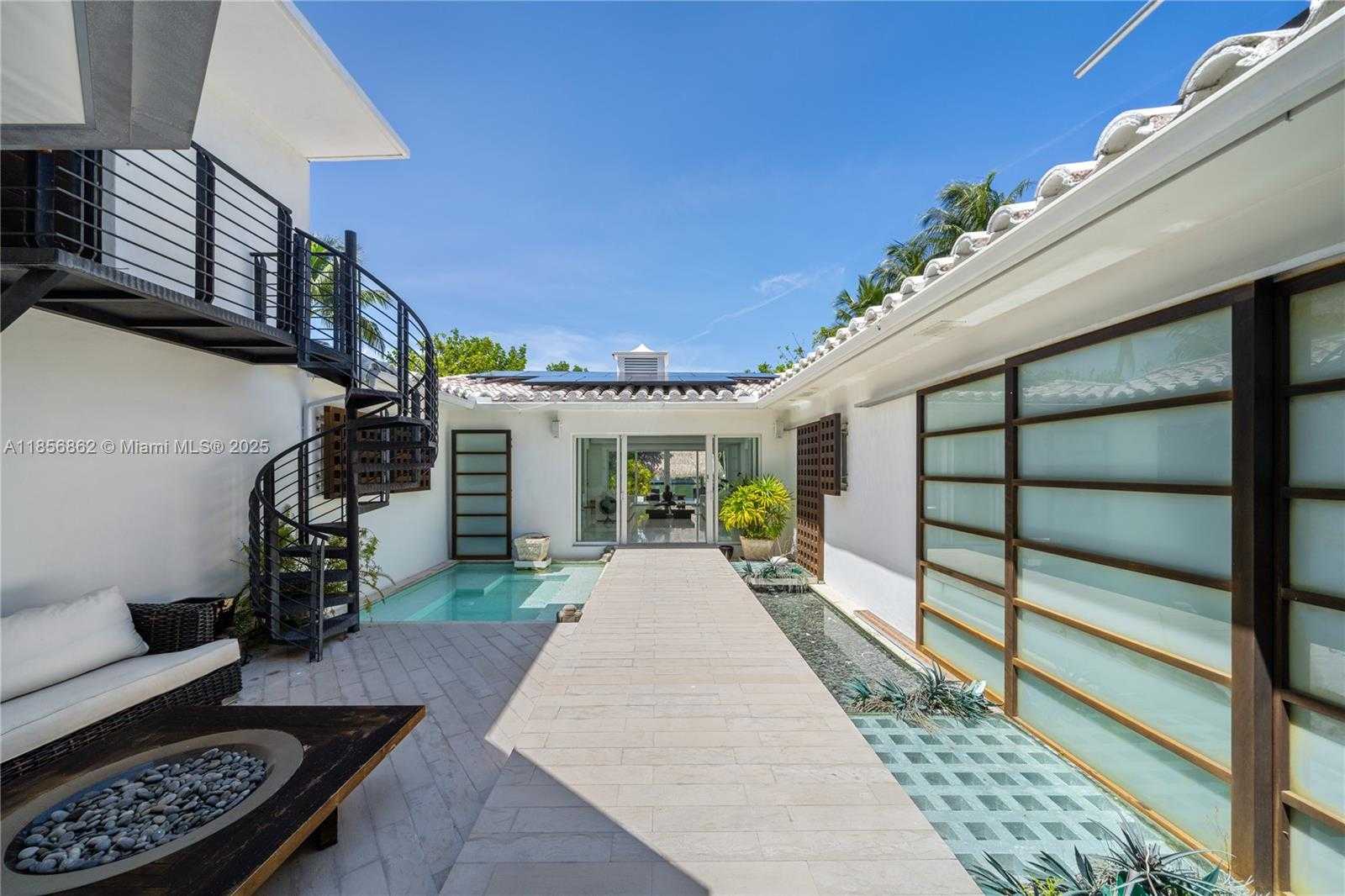 Small Image of 3220 CHASE AVE, Miami Beach Number 16