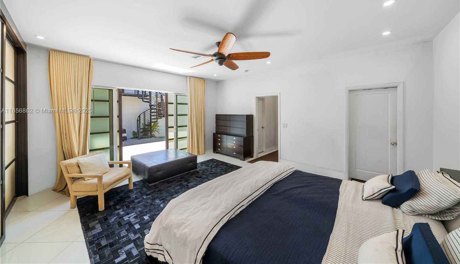Small Image of 3220 CHASE AVE, Miami Beach Number 22