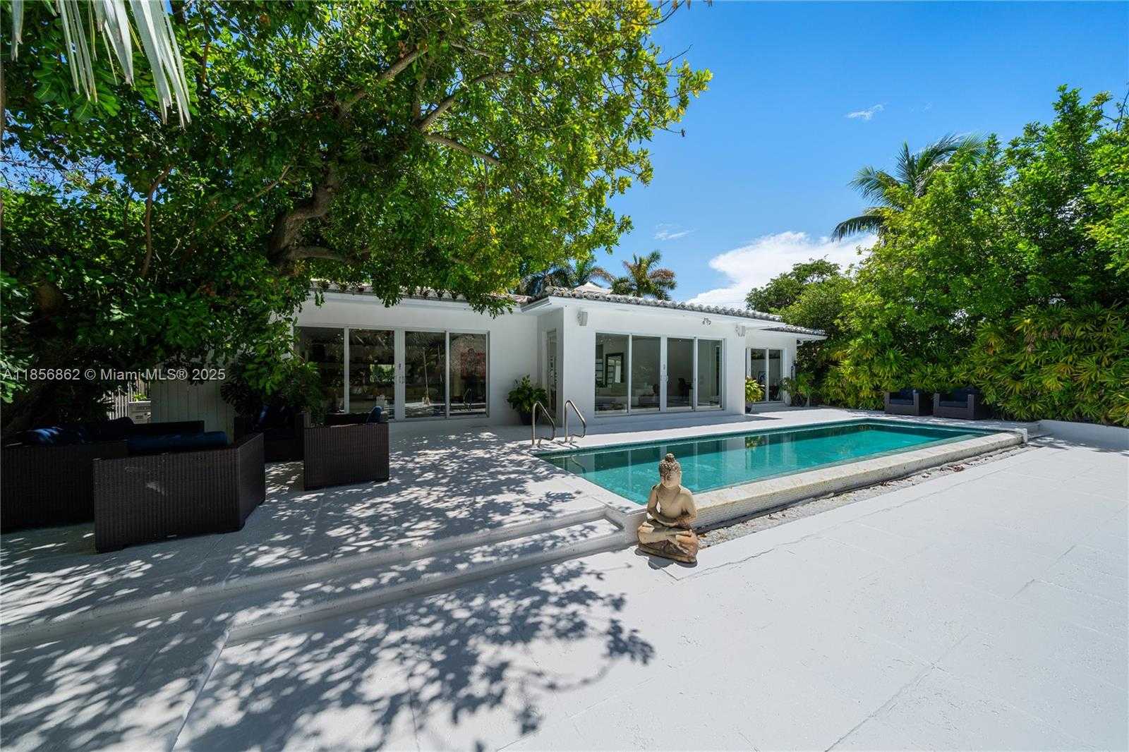 Small Image of 3220 CHASE AVE, Miami Beach Number 35