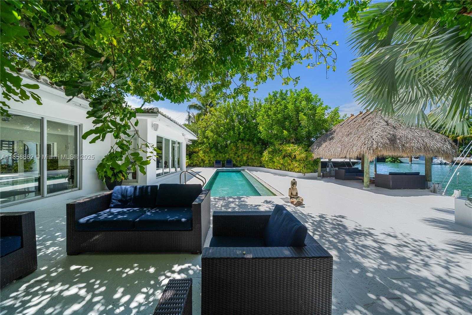 Small Image of 3220 CHASE AVE, Miami Beach Number 7