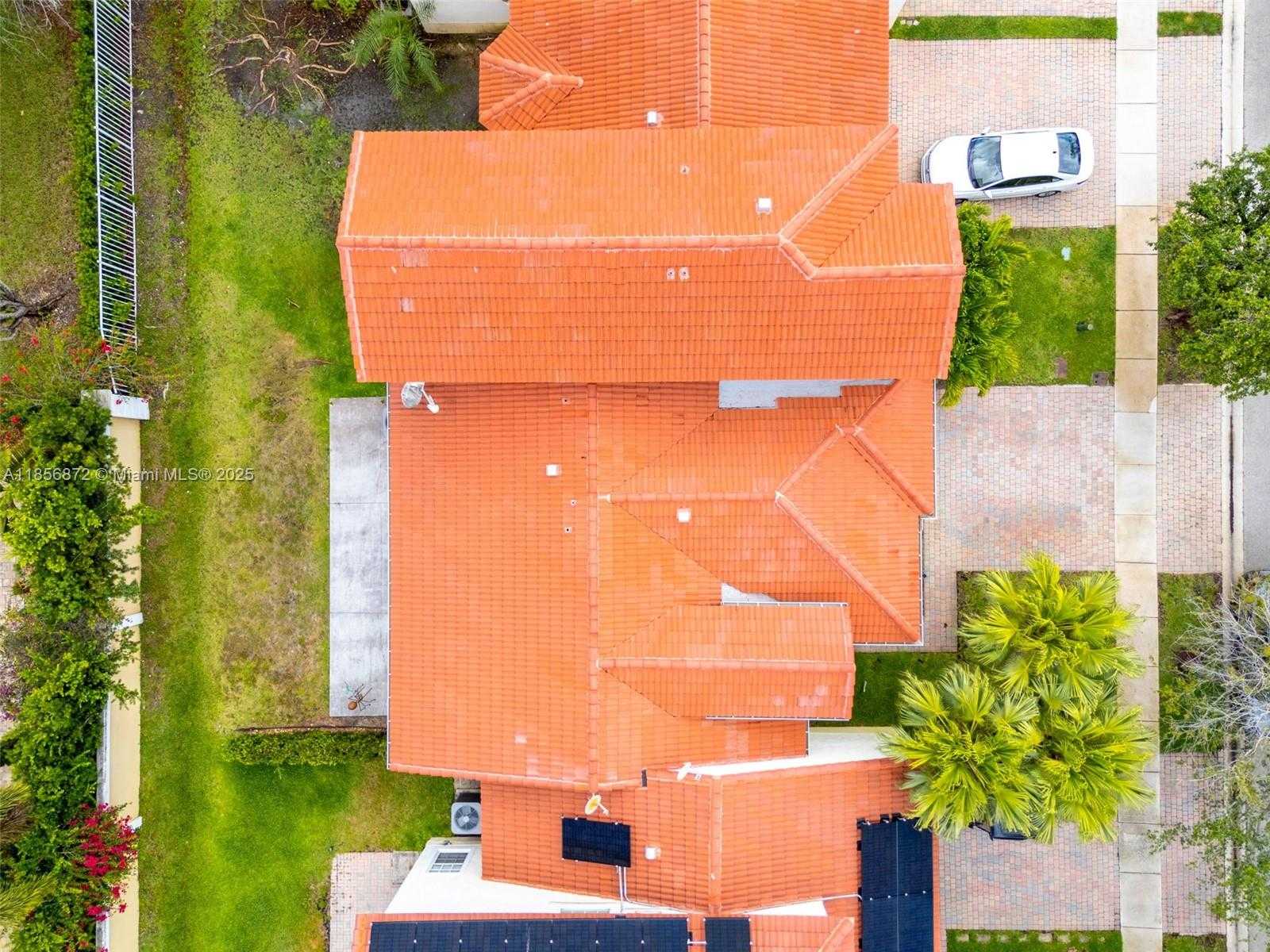 Small Image of 18801 SOUTH WEST 25TH CT, Miramar Number 11