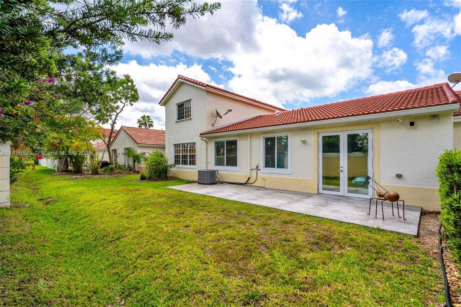 Small Image of 18801 SOUTH WEST 25TH CT, Miramar Number 17