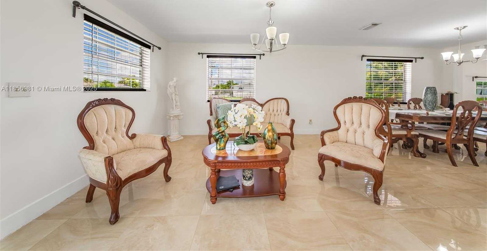Small Image of 19781 SOUTH WEST 122ND AVE, Miami Number 12