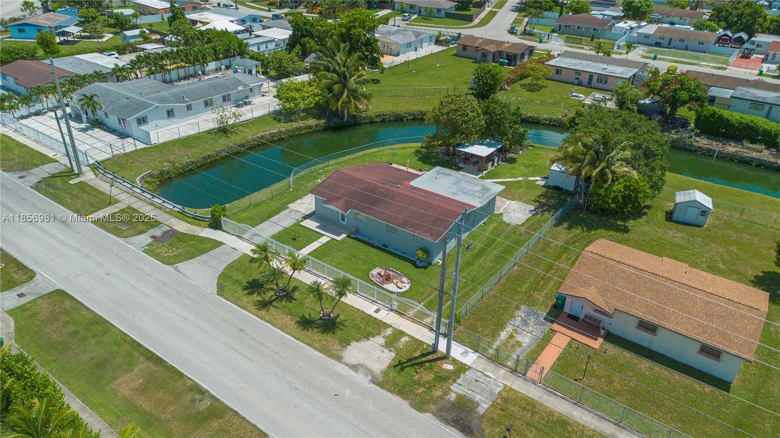 Small Image of 19781 SOUTH WEST 122ND AVE, Miami Number 3