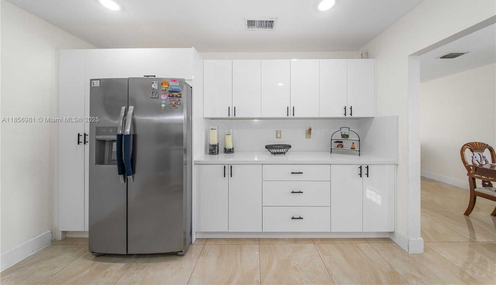 Small Image of 19781 SOUTH WEST 122ND AVE, Miami Number 32
