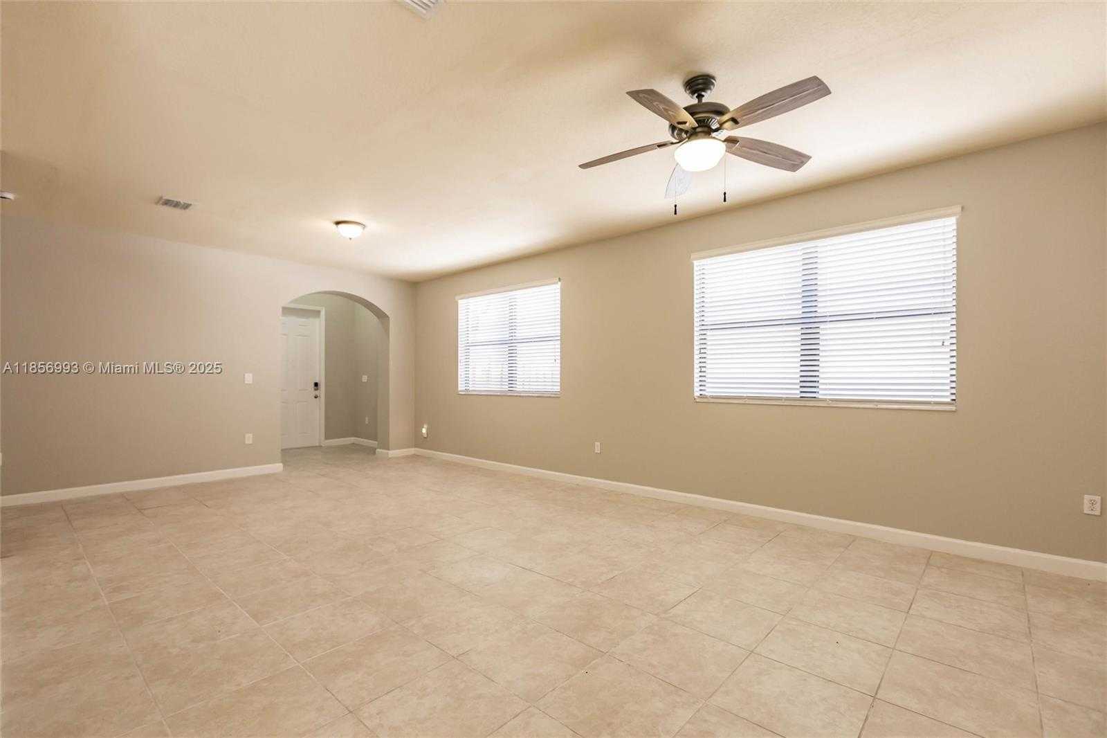 Small Image of 9108 SOUTH WEST 227TH LN, Cutler Bay Number 11