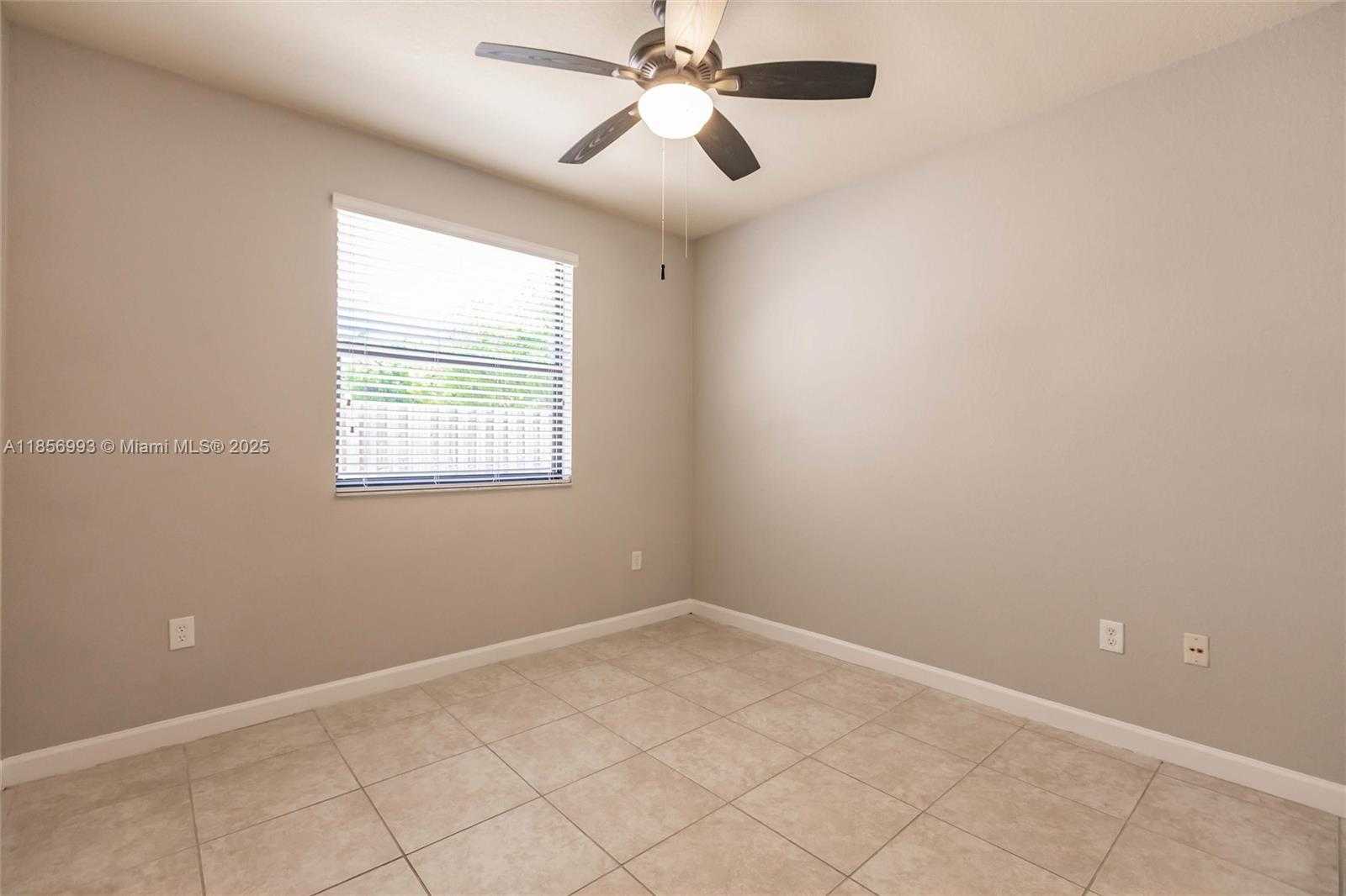 Small Image of 9108 SOUTH WEST 227TH LN, Cutler Bay Number 20