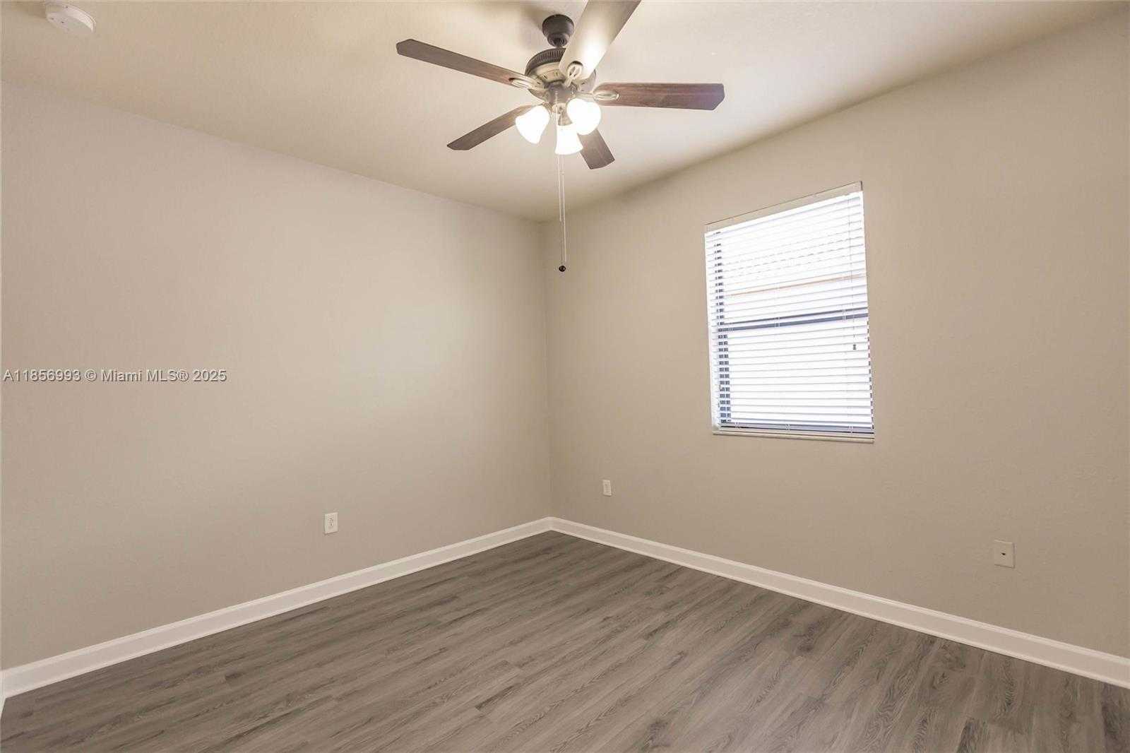 Small Image of 9108 SOUTH WEST 227TH LN, Cutler Bay Number 28
