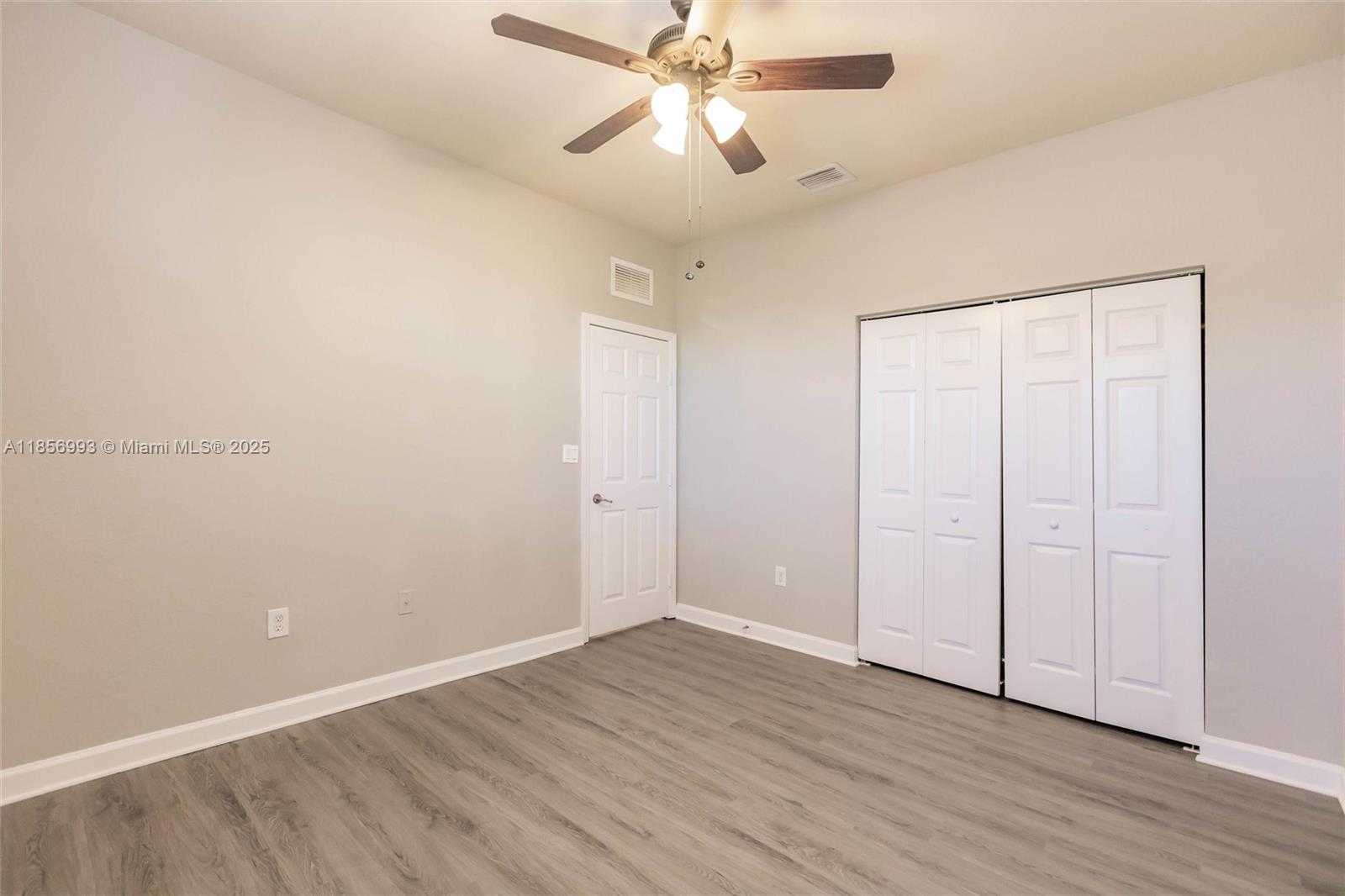 Small Image of 9108 SOUTH WEST 227TH LN, Cutler Bay Number 34
