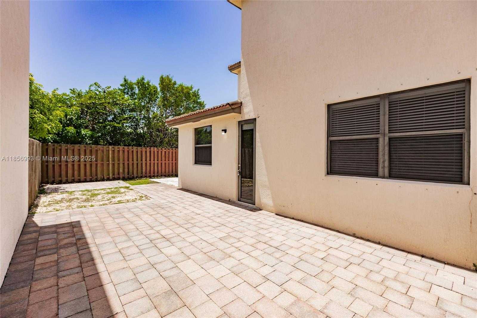 Small Image of 9108 SOUTH WEST 227TH LN, Cutler Bay Number 47