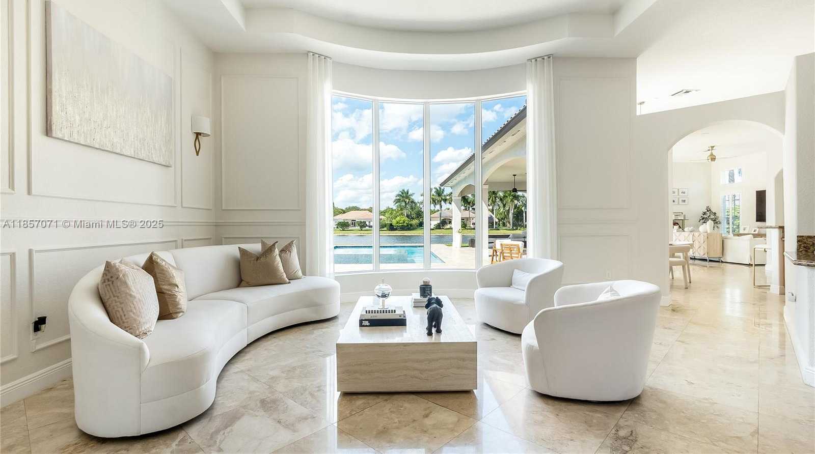 Small Image of 14443 SOUTH JOCKEY CIR SOUTH, Davie Number 16