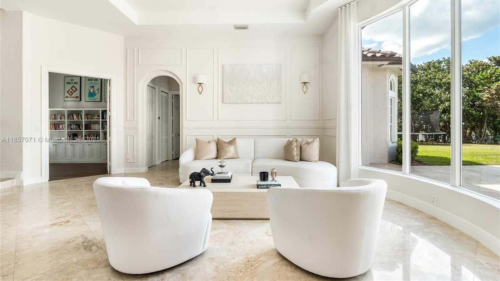 Small Image of 14443 SOUTH JOCKEY CIR SOUTH, Davie Number 53