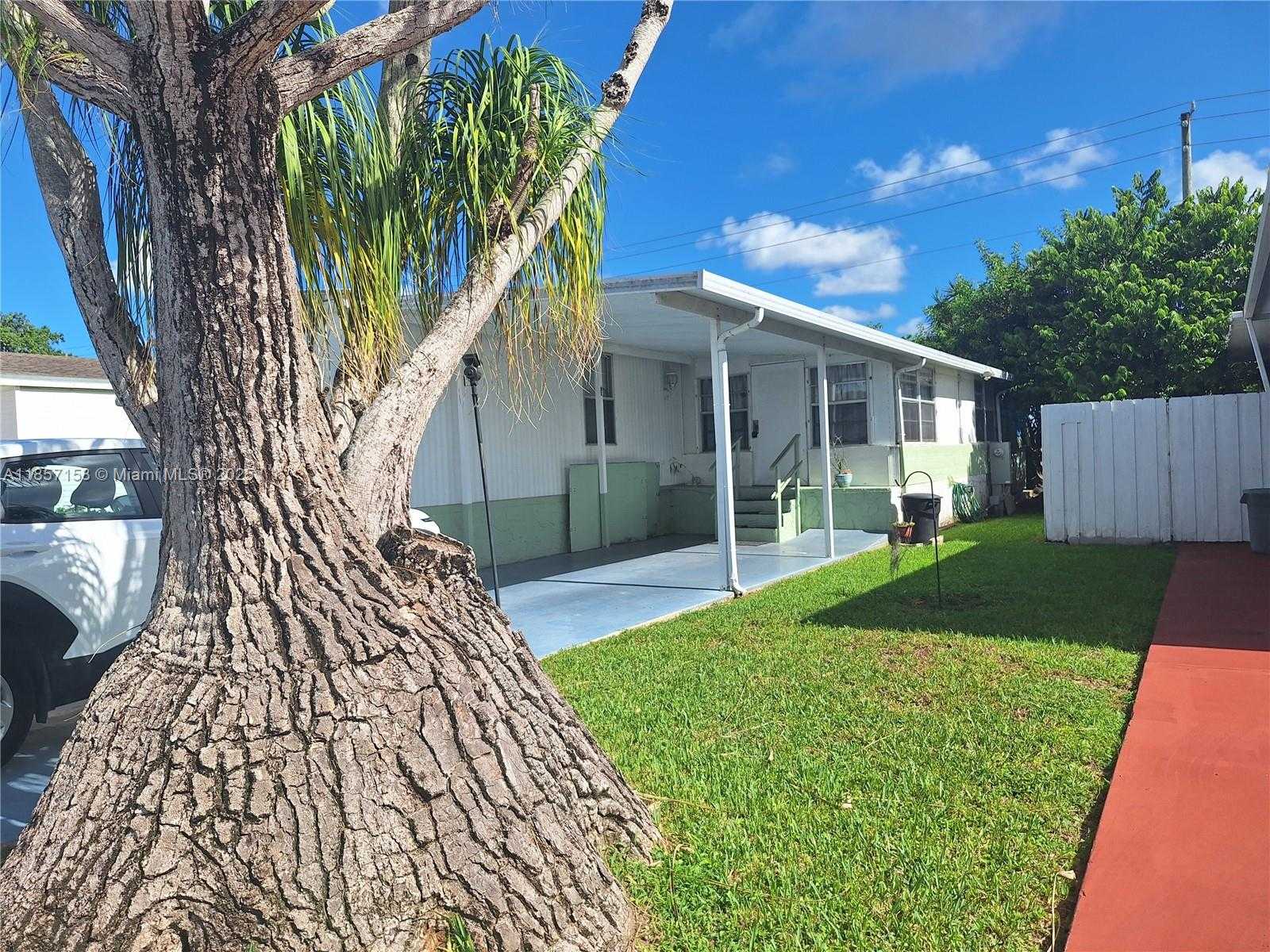 Small Image of 35303 SOUTH WEST 180TH AVE LOT 312, Homestead Number 6
