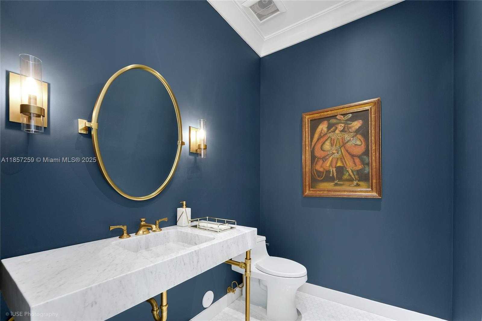 Small Image of 5501 SNAPPER CREEK RD, Coral Gables Number 17