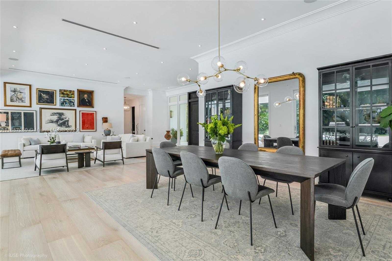 Small Image of 5501 SNAPPER CREEK RD, Coral Gables Number 5
