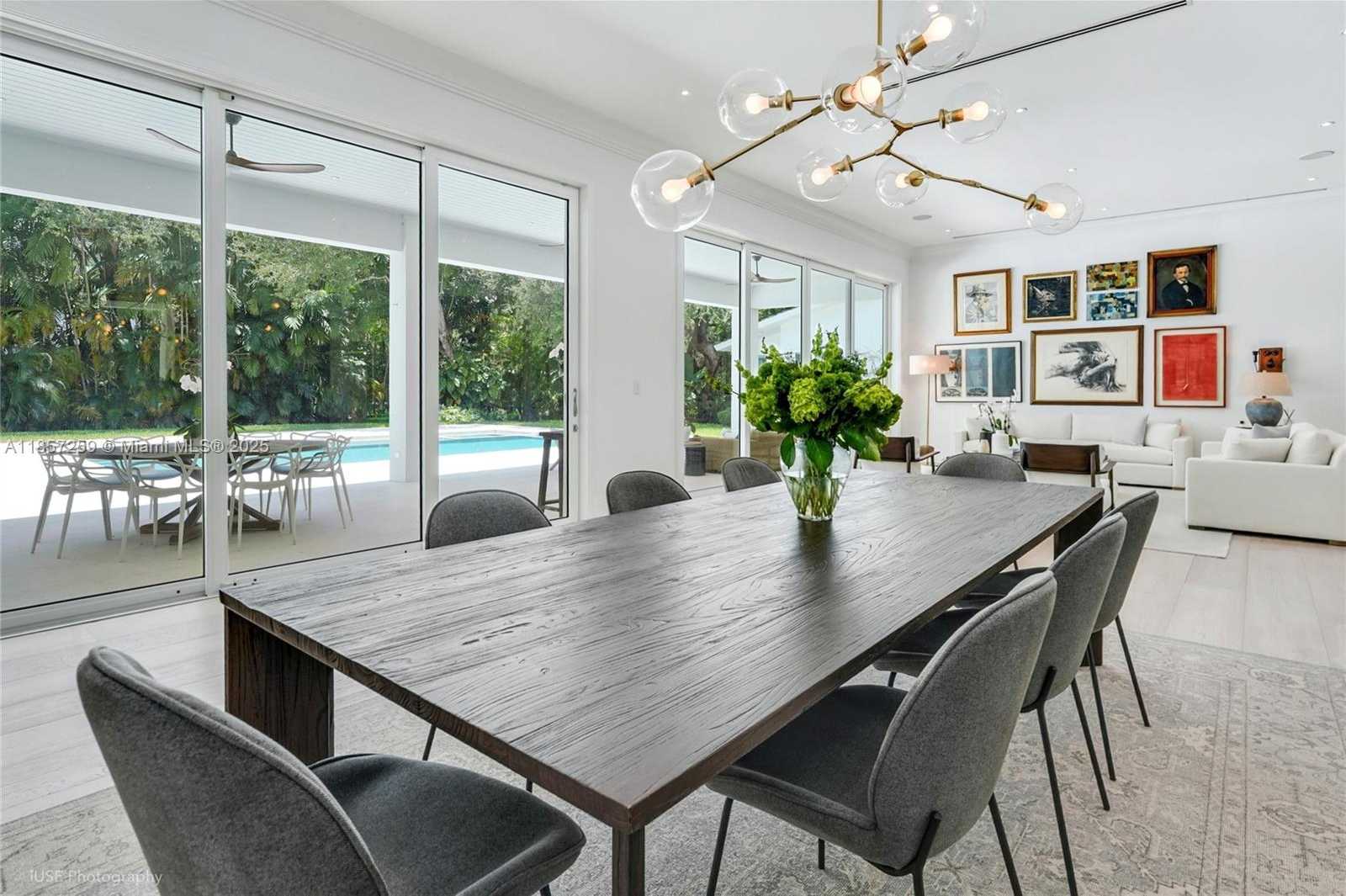Small Image of 5501 SNAPPER CREEK RD, Coral Gables Number 9
