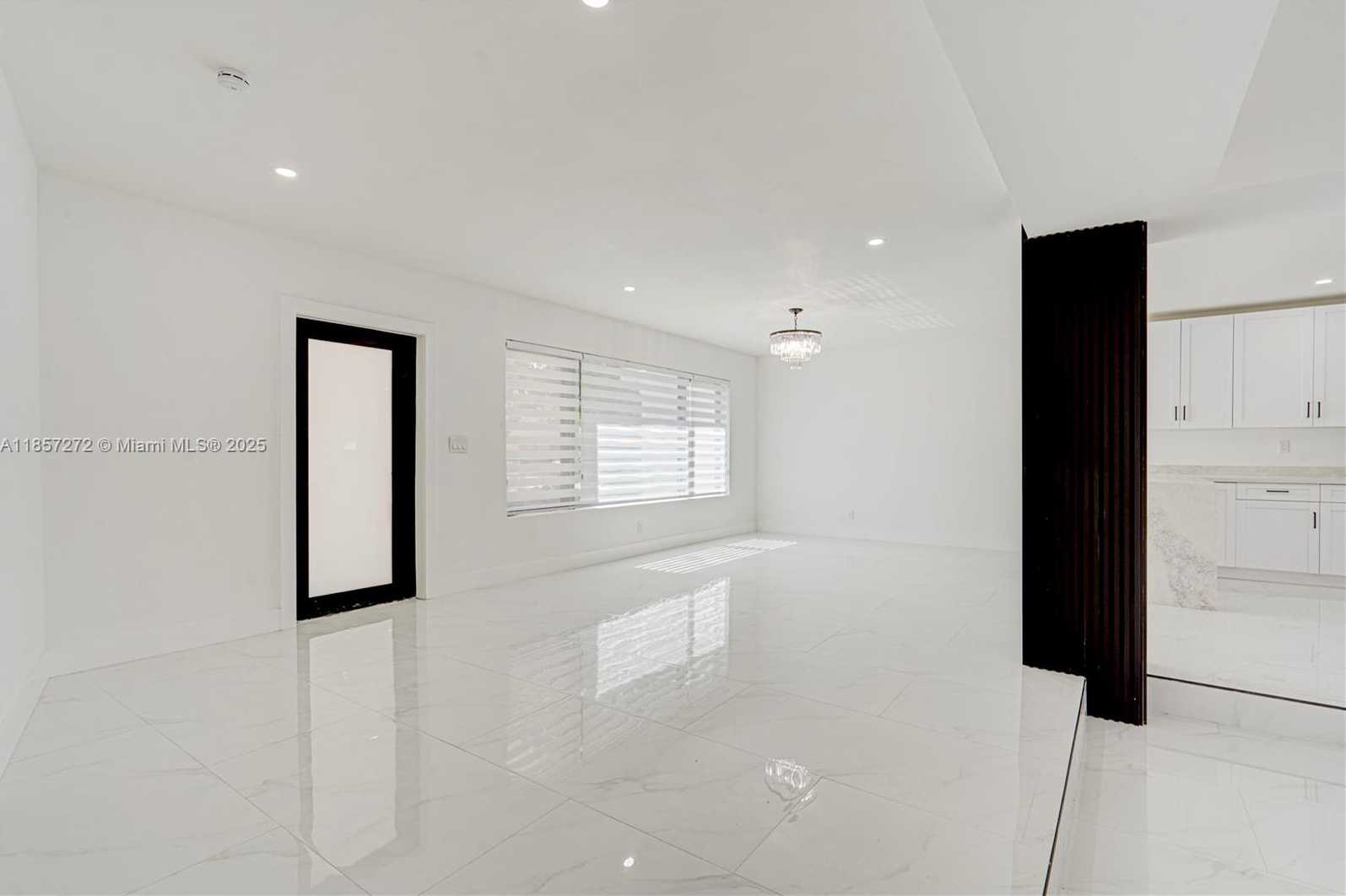 Small Image of 175 NORTH EAST 120TH ST, North Miami Number 15