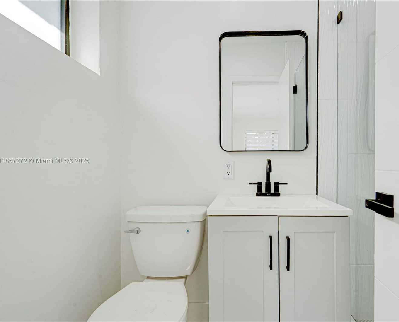 Small Image of 175 NORTH EAST 120TH ST, North Miami Number 27
