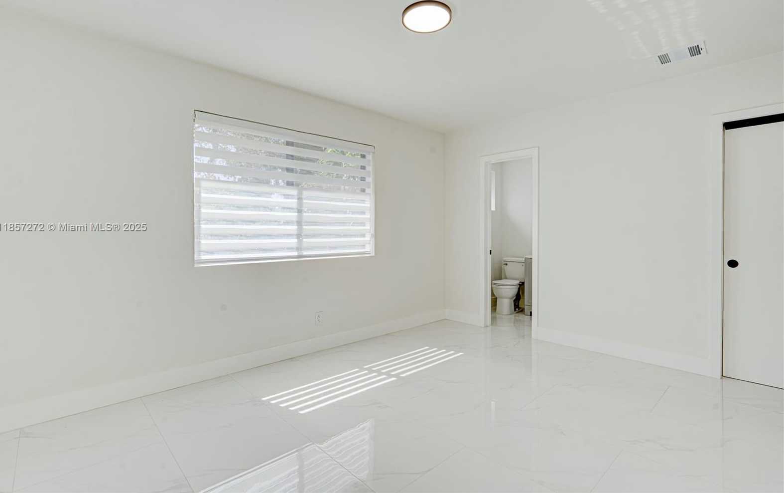 Small Image of 175 NORTH EAST 120TH ST, North Miami Number 28