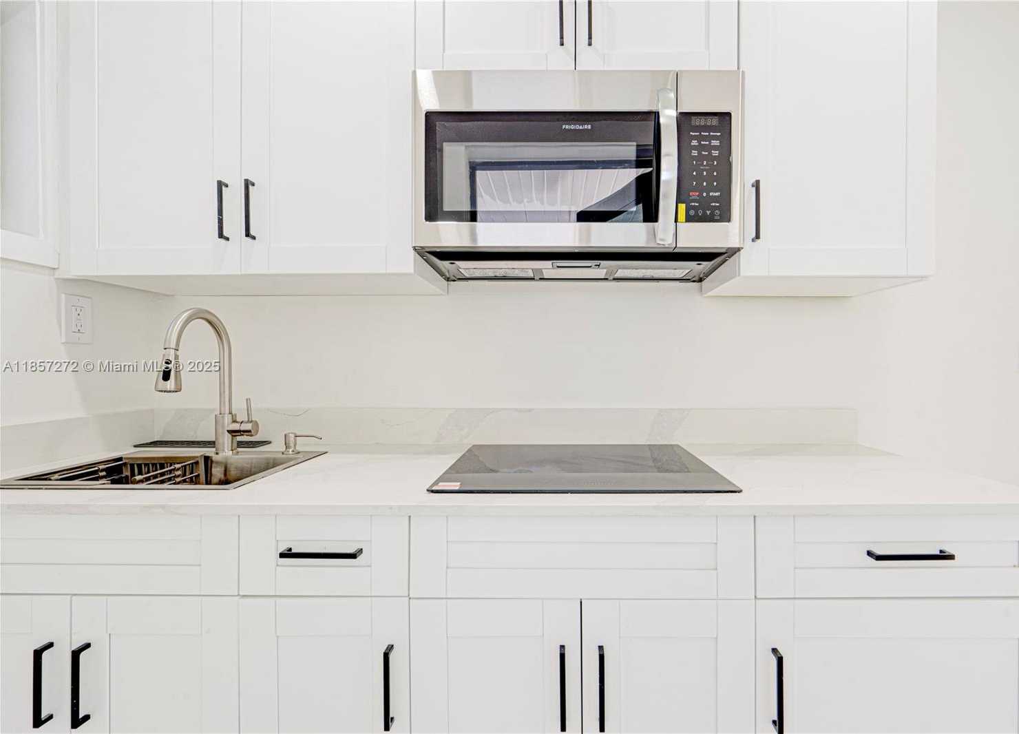 Small Image of 175 NORTH EAST 120TH ST, North Miami Number 32
