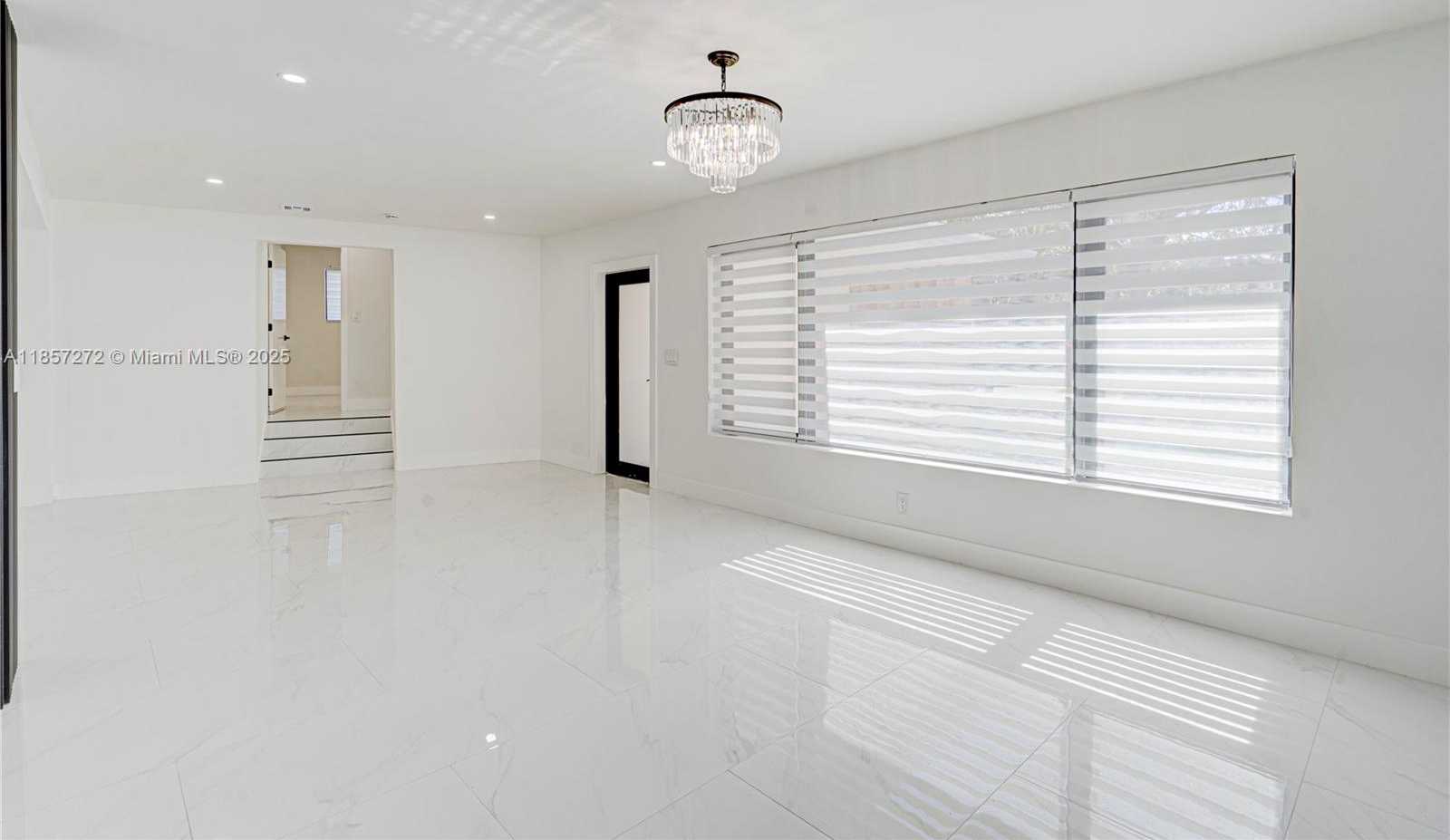 Small Image of 175 NORTH EAST 120TH ST, North Miami Number 34