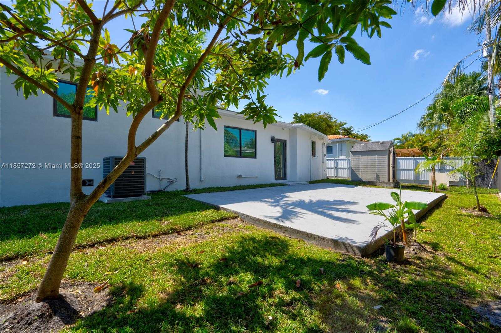 Small Image of 175 NORTH EAST 120TH ST, North Miami Number 35