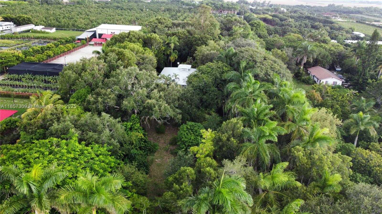 Small Image of 37189 SOUTH WEST 212TH AVE, Homestead Number 44