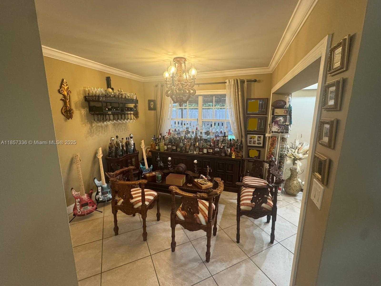 Small Image of 19131 NORTH WEST 89TH CT, Hialeah Number 7