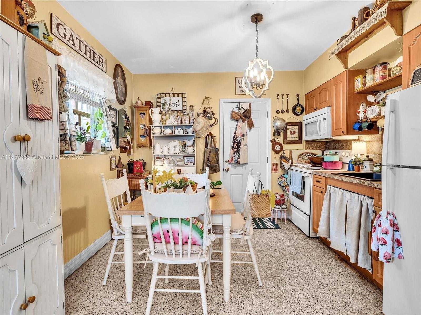 Small Image of 411 NORTH WEST 59TH CT, Miami Number 10