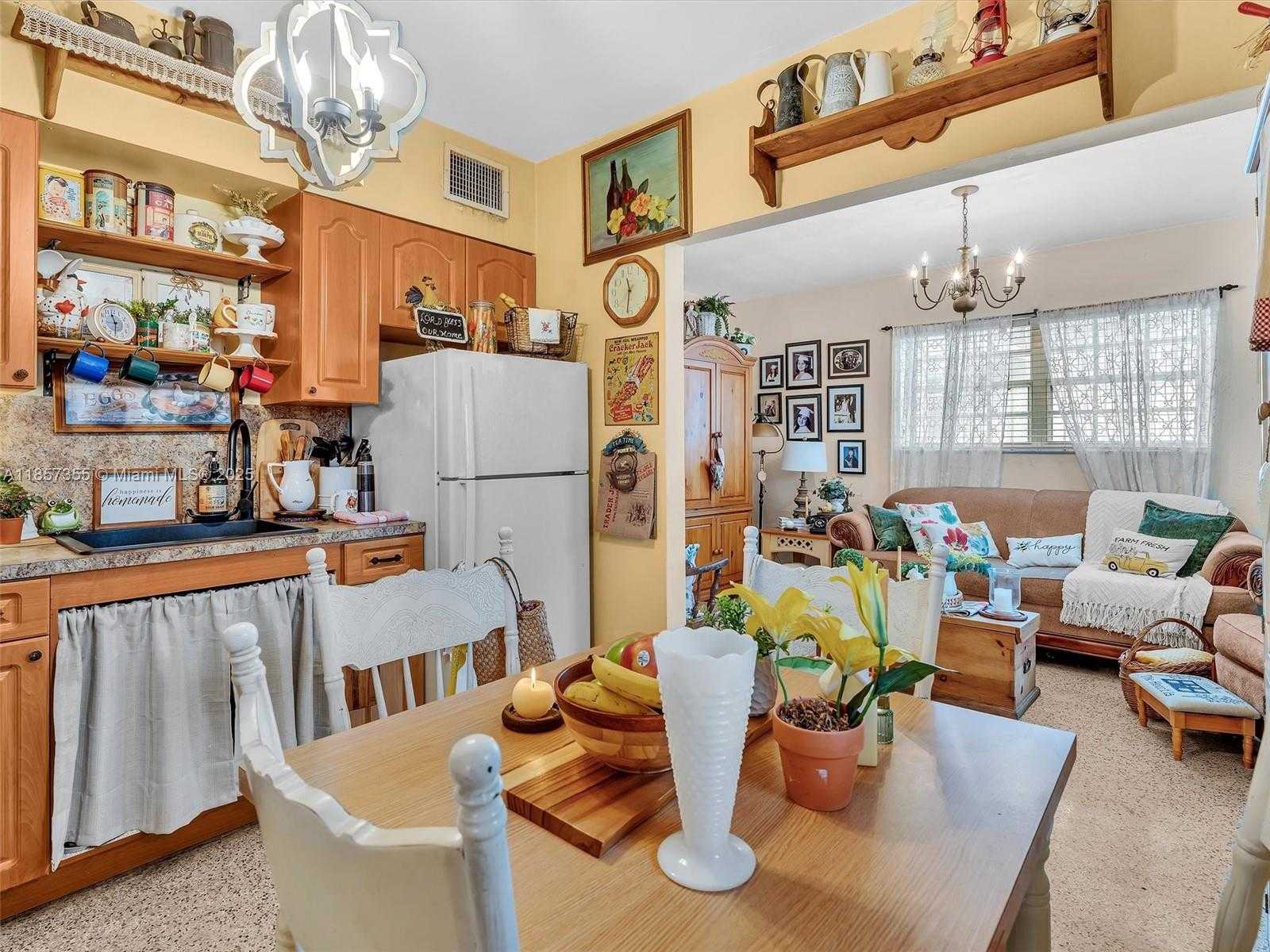 Small Image of 411 NORTH WEST 59TH CT, Miami Number 13