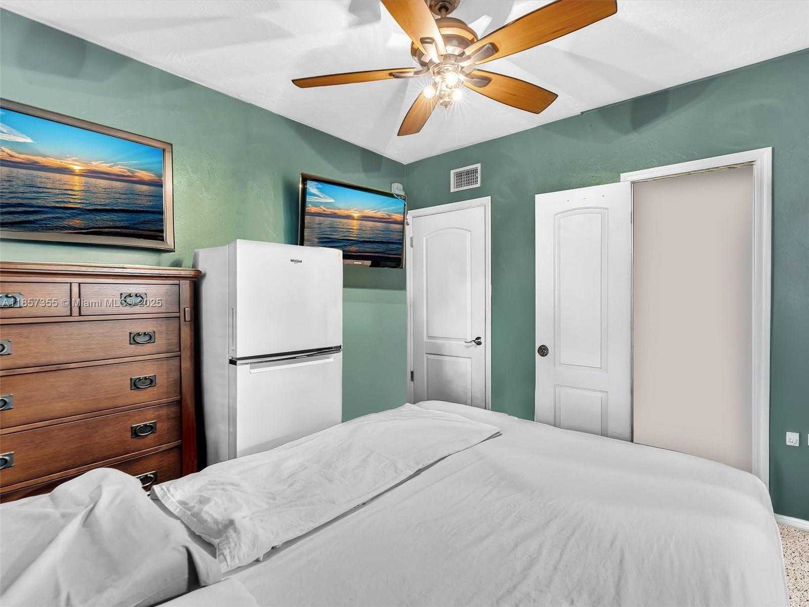 Small Image of 411 NORTH WEST 59TH CT, Miami Number 22