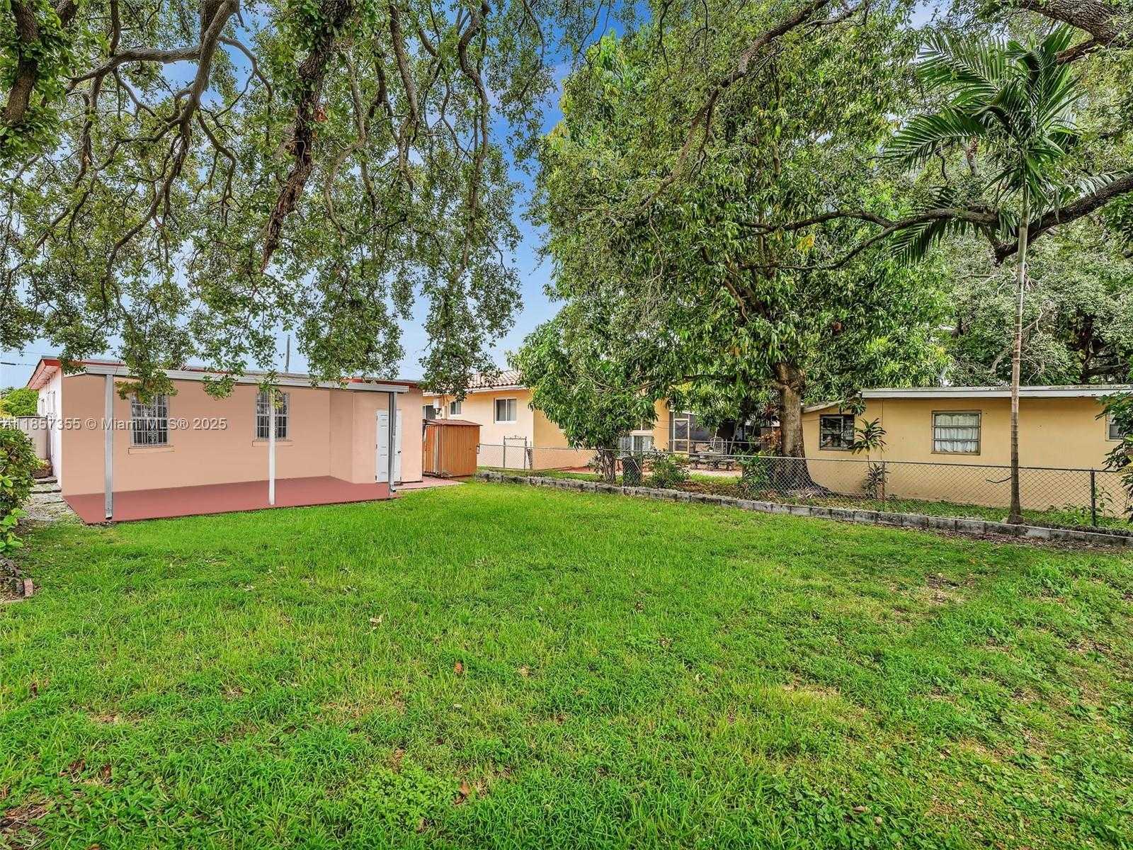 Small Image of 411 NORTH WEST 59TH CT, Miami Number 36