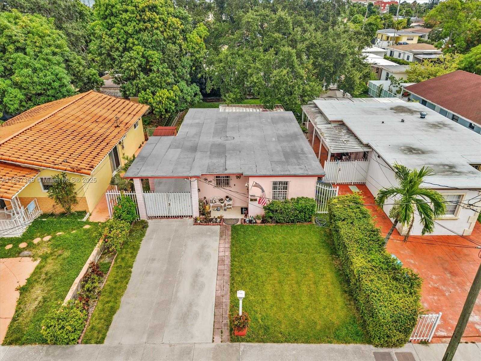 Small Image of 411 NORTH WEST 59TH CT, Miami Number 47