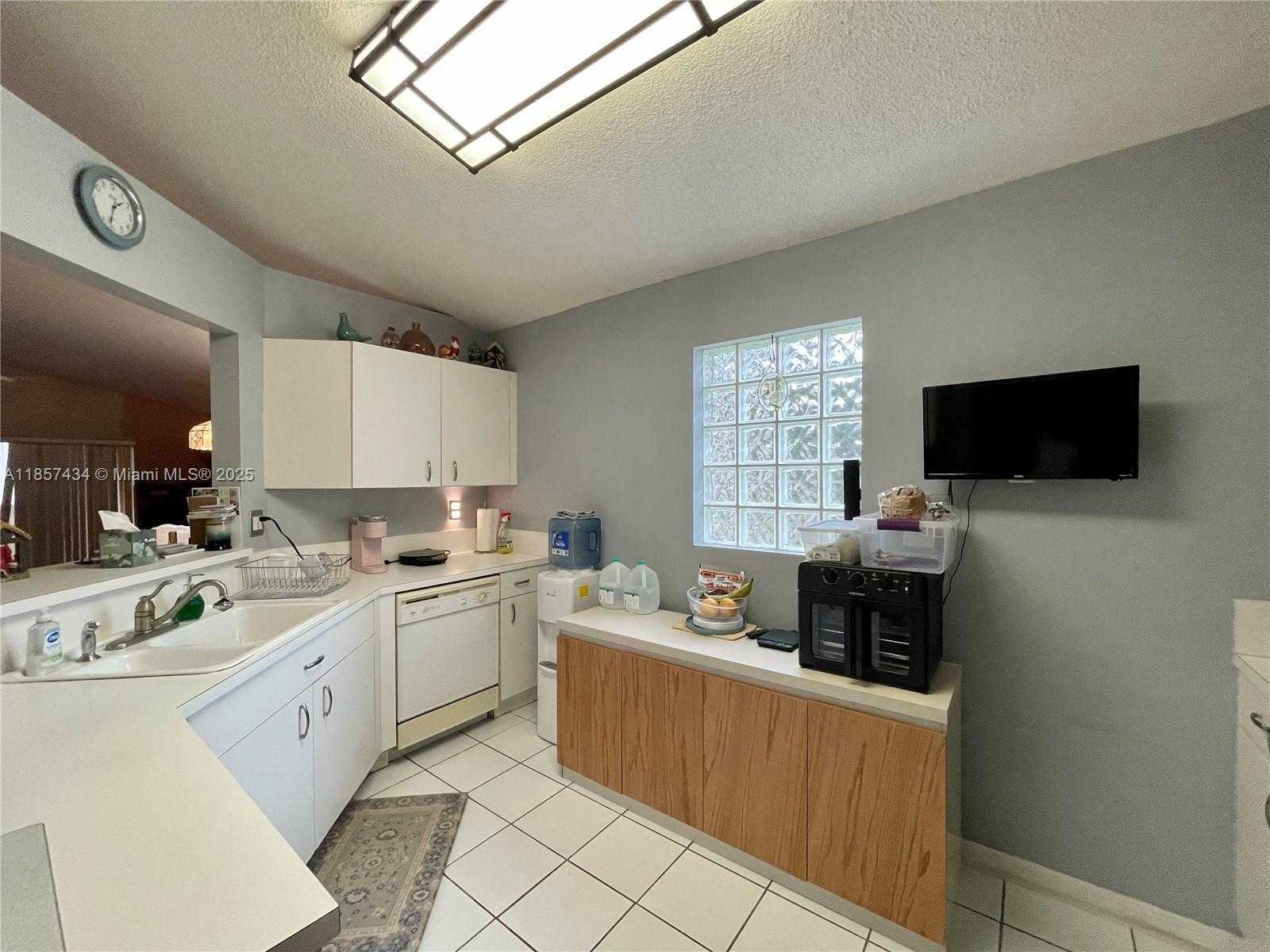 Small Image of 1244 NORTH WEST 171ST AVE, Pembroke Pines Number 12