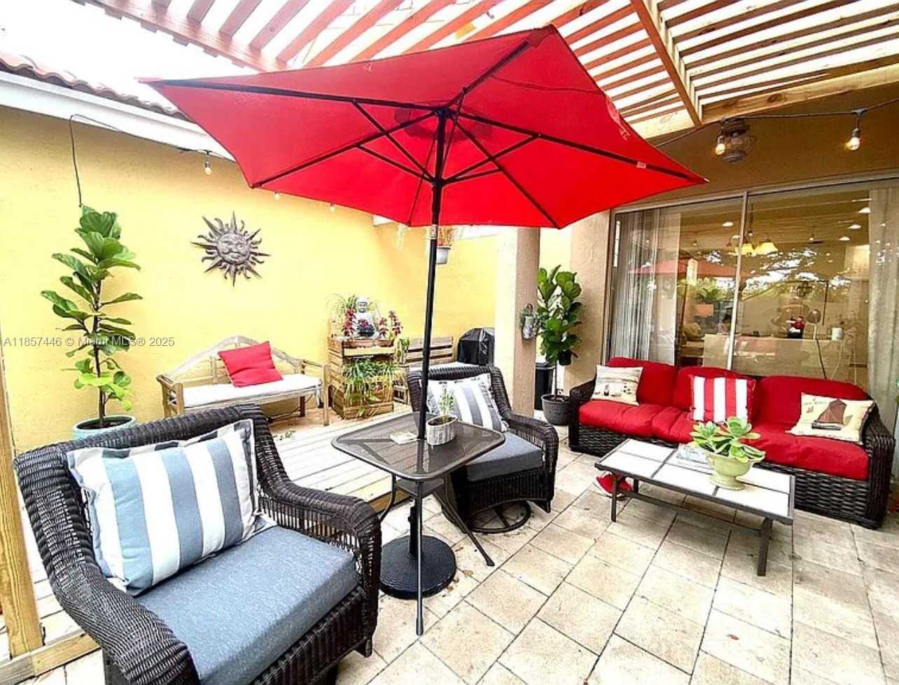 Small Image of 4100 FERN FOREST RD, Cooper City Number 17