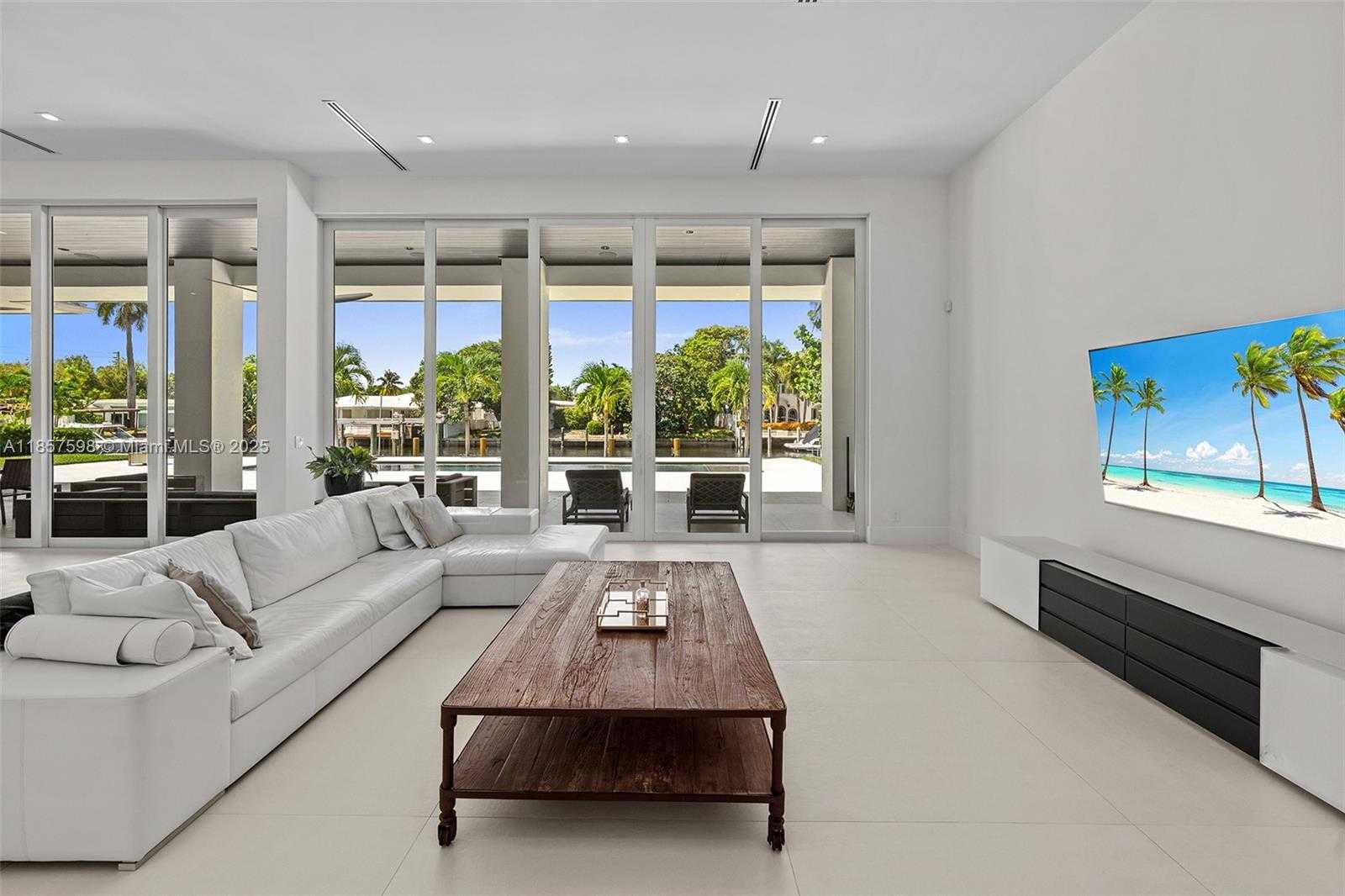 Small Image of 2815 NORTH EAST 26TH PL, Fort Lauderdale Number 17