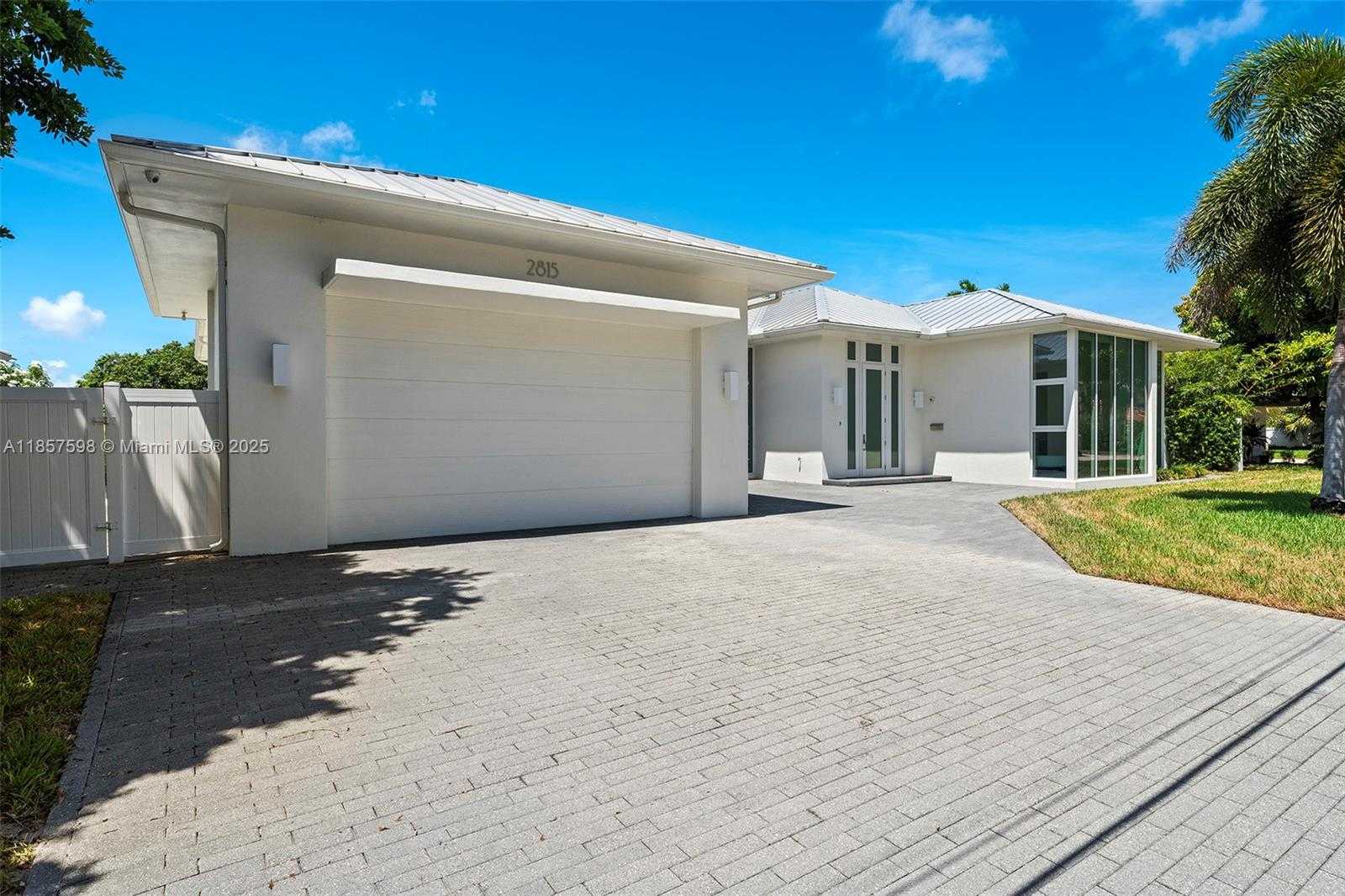 Small Image of 2815 NORTH EAST 26TH PL, Fort Lauderdale Number 2