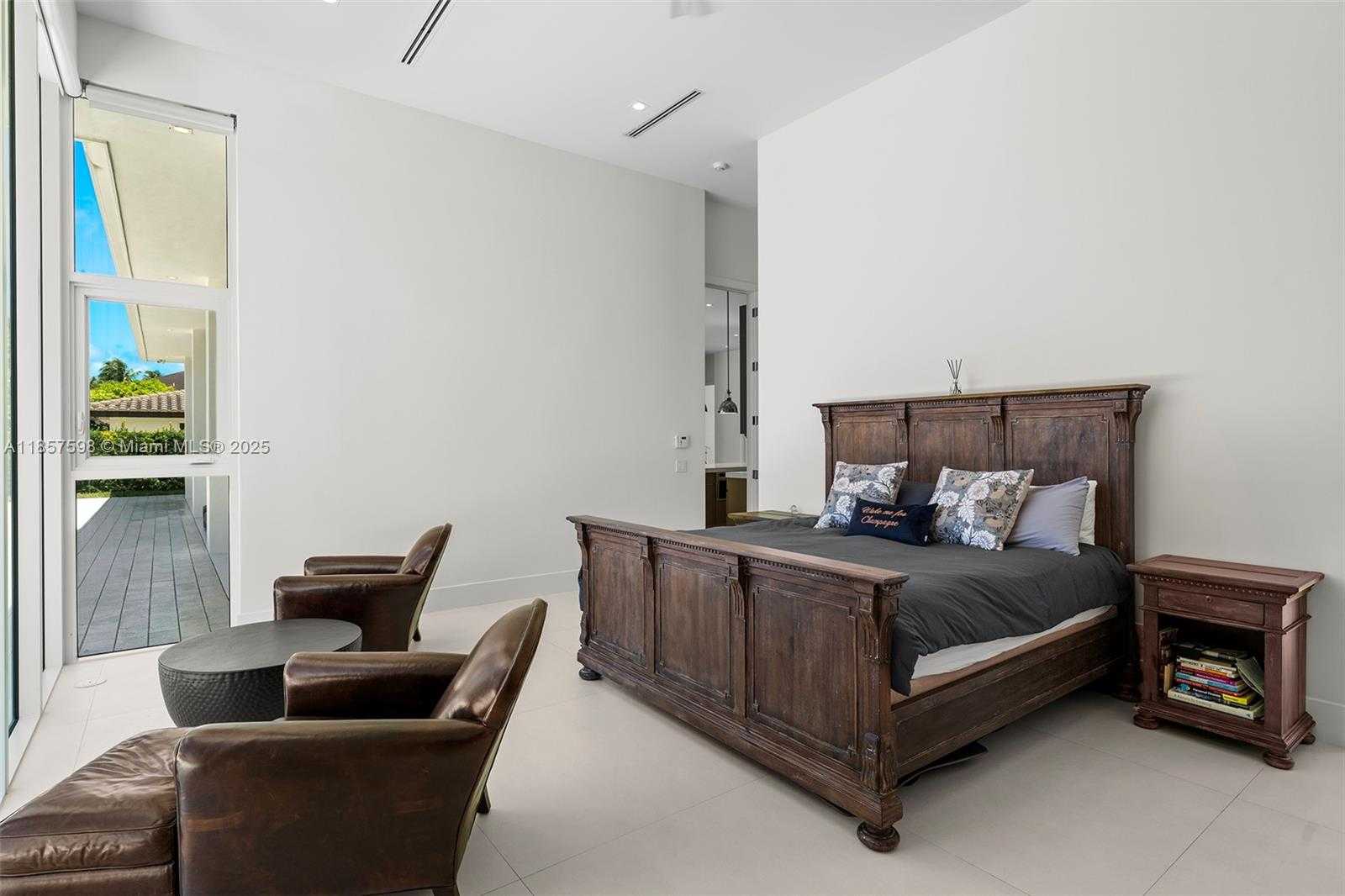 Small Image of 2815 NORTH EAST 26TH PL, Fort Lauderdale Number 20