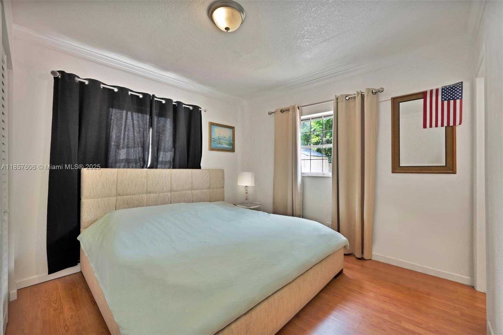Small Image of 461 NORTH WEST 17TH PL, Fort Lauderdale Number 14