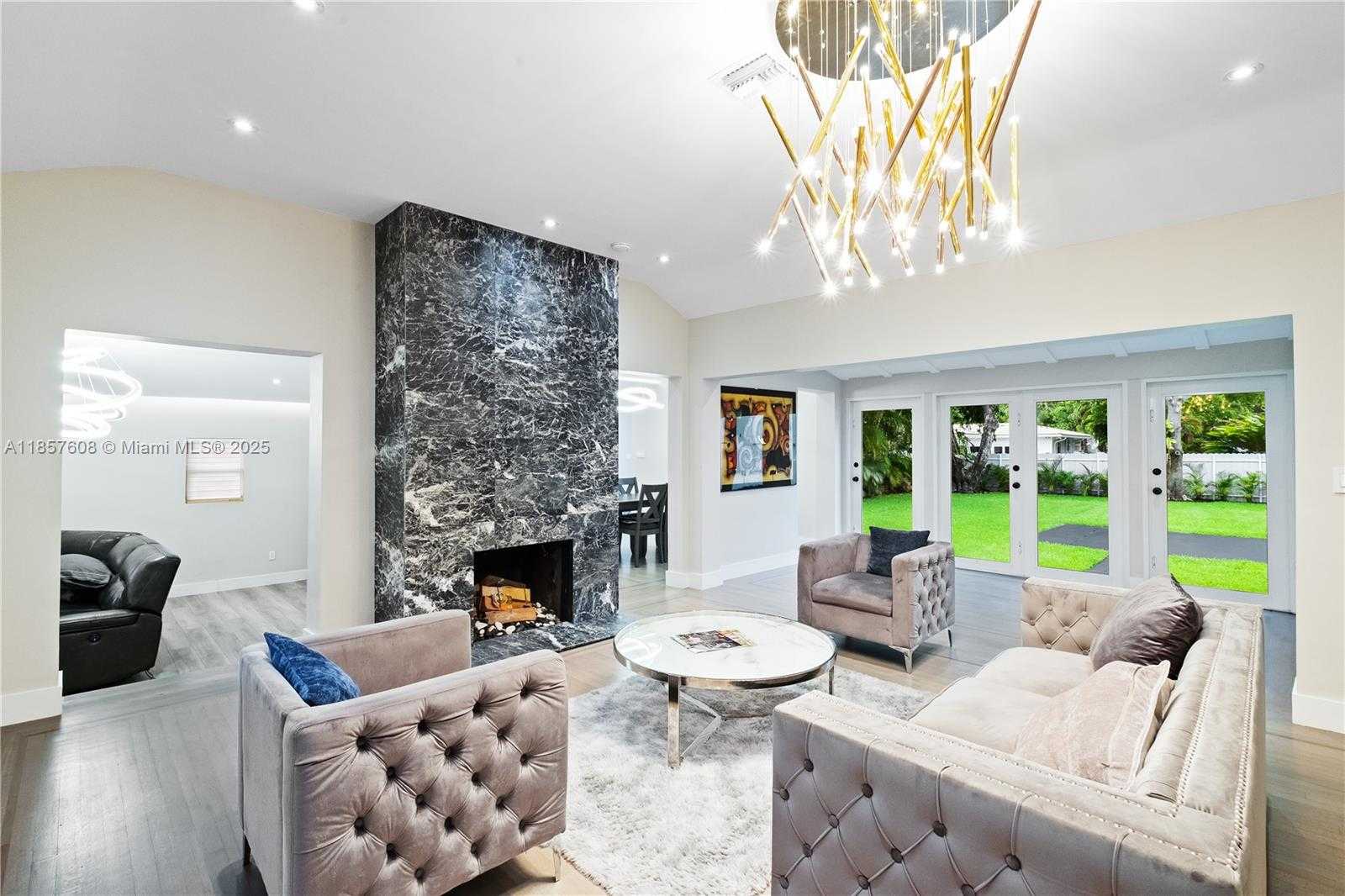 Small Image of 117 NORTH EAST 95TH ST, Miami Shores Number 10