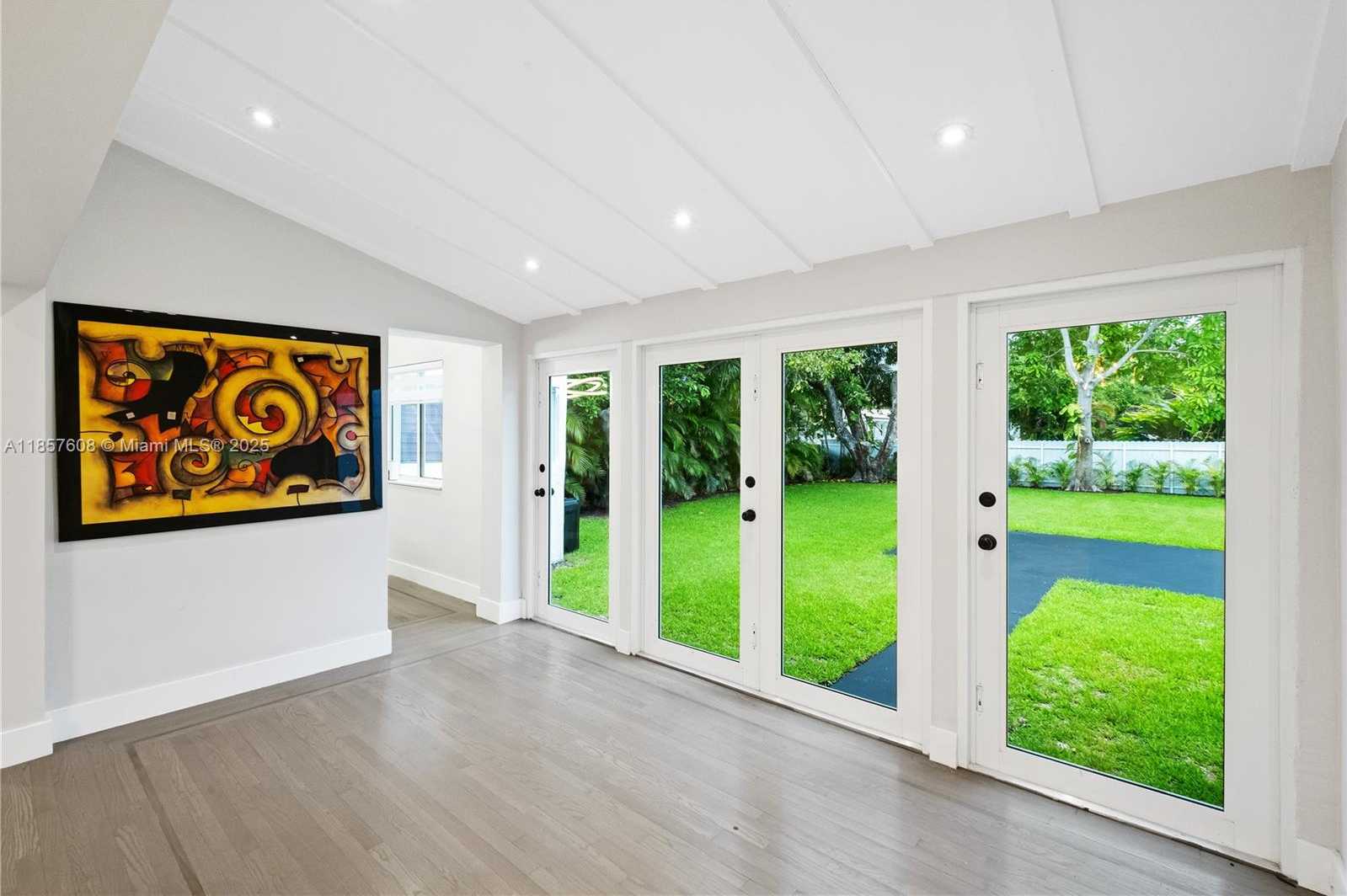 Small Image of 117 NORTH EAST 95TH ST, Miami Shores Number 11