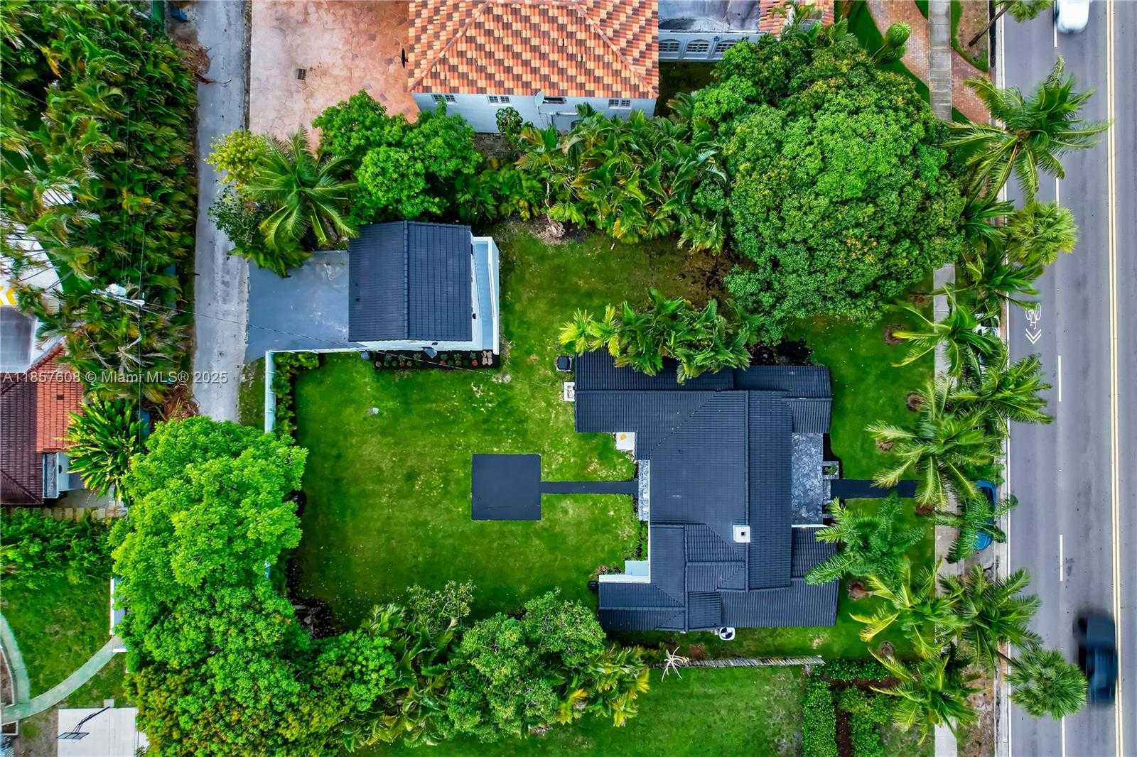 Small Image of 117 NORTH EAST 95TH ST, Miami Shores Number 49