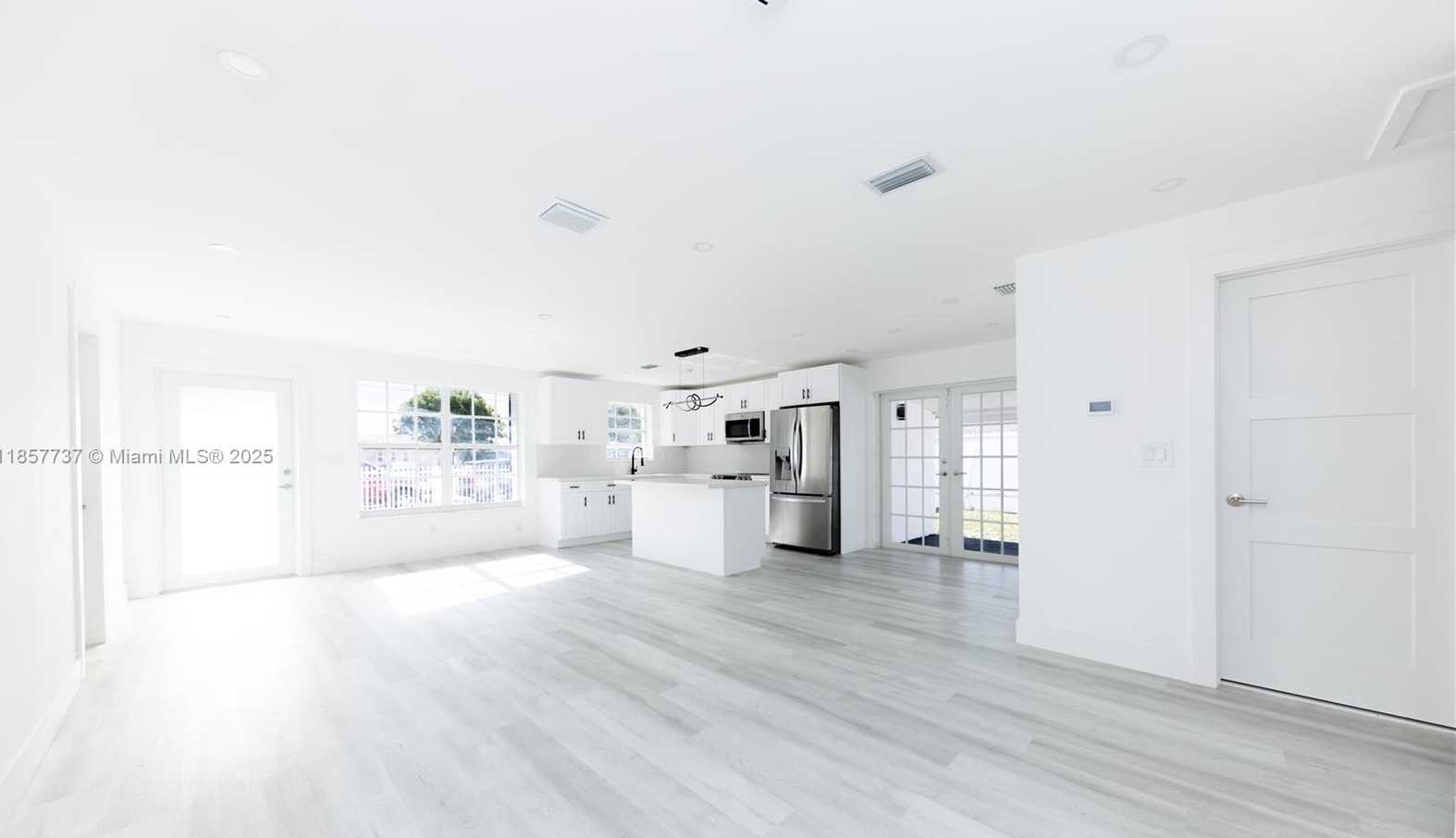 Small Image of 18611 NORTH WEST 28TH PL, Miami Gardens Number 3