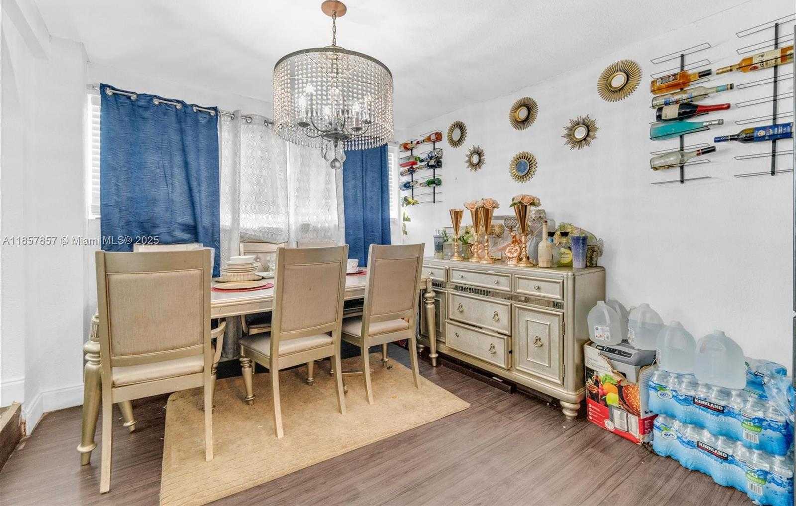 Small Image of 1675 NORTH EAST 160TH ST, North Miami Beach Number 17